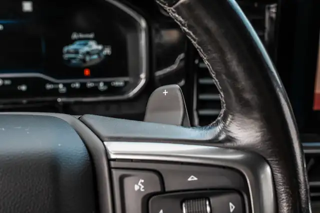2022 Chevrolet Silverado 1500 RST Z71 Awd 4X4 Crew Cab / 5.3L V8 in Cars & Trucks in City of Montréal - Image 27