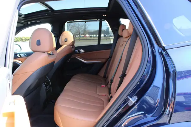 2021 BMW X5 in Cars & Trucks in Oakville / Halton Region - Image 38