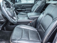 CREW CAB LIMITED! ANTI SPIN AXLE, PANO ROOF, 22" WHEELS, CLASS 4 HITCH, HUGE SCREEN, HEATED LEATHER,... (image 6)