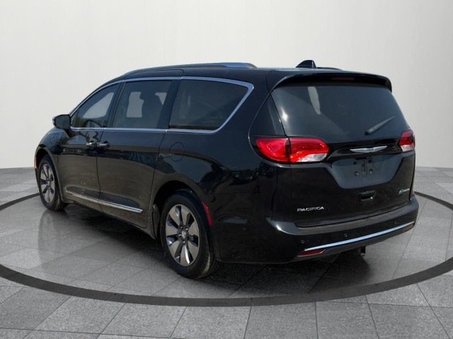 2017 Chrysler Pacifica Hybrid Platinum Platinum|| Hybrid|| Ce... in Cars & Trucks in Mississauga / Peel Region - Image 4