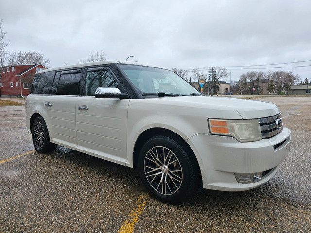 2009 Ford Flex Limited PANORAMIC ROOF, NO ACCIDENTS!!!! in Cars & Trucks in Winnipeg
