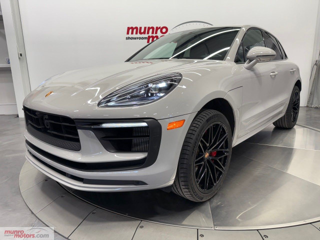 2023 Porsche Macan in Cars & Trucks in Brantford - Image 4
