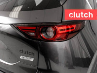 NO ACCIDENTS / CLEAN CARFAX / 1 OWNER / Blindspot Sensors, Forward Collision Mitigation, Forward Col... (image 7)