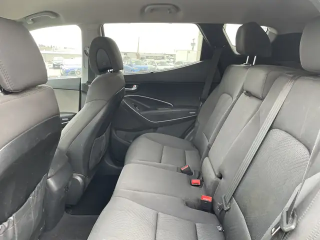 2014 Hyundai Santa Fe Sport 2.4 AWD, GL, HTD SEATS, AUTO in Cars & Trucks in Charlottetown - Image 11