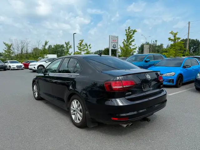 2017 Volkswagen Jetta Sedan Wolfsburg Edition | Toit ouvrant | A in Cars & Trucks in Longueuil / South Shore - Image 8