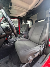 This JEEP WRANGLER SPORT S, with a 4 Cylinder Engine engine, features a TRANSMISSION: 8-SPEED TORQUE... (image 8)