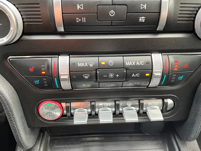 2019 Ford Mustang EcoBoost Premium Heated Seats, Backup Camera in Cars & Trucks in Charlottetown - Image 16