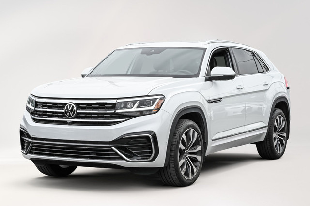 2023 Volkswagen Atlas Cross Sport Execline | Apple Carplay | R-L in Cars & Trucks in Longueuil / South Shore