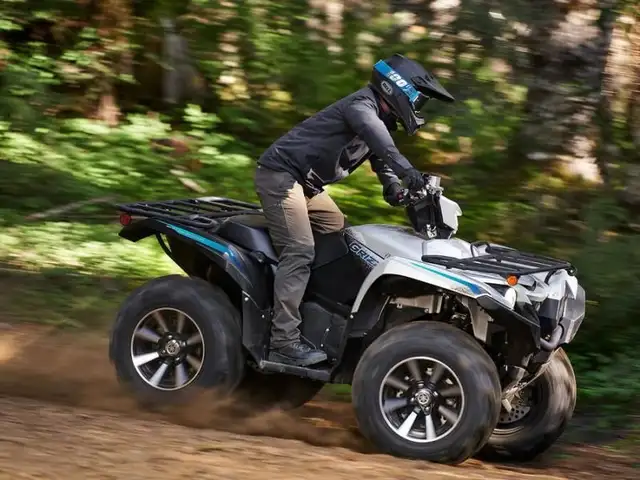 2024 Yamaha Grizzly EPS SE in ATVs in Cambridge - Image 21