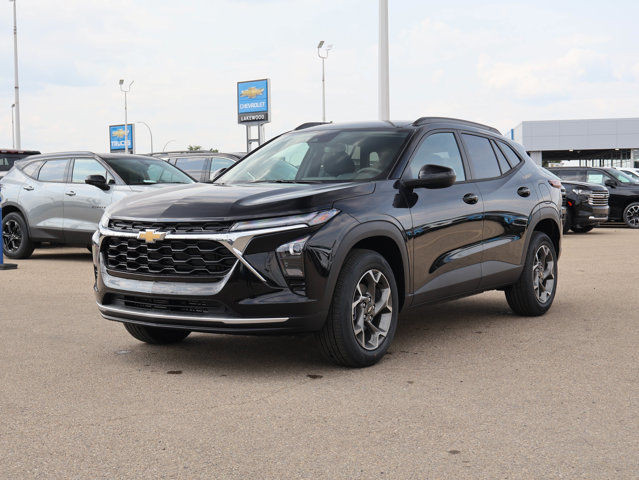 2025 Chevrolet Trax LT in Cars & Trucks in Edmonton - Image 4