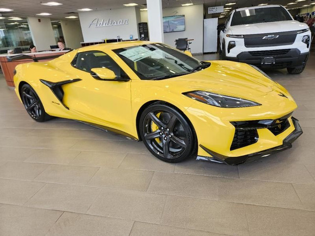 2025 Chevrolet Corvette Z06 Convertible - Apple CarPlay in Cars & Trucks in Mississauga / Peel Region - Image 4