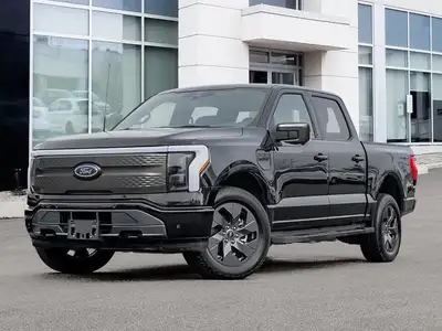 Heated Seats, Tailgate Step! Hello. This agate black Super Crew 4X4 pickup has an automatic transmis...