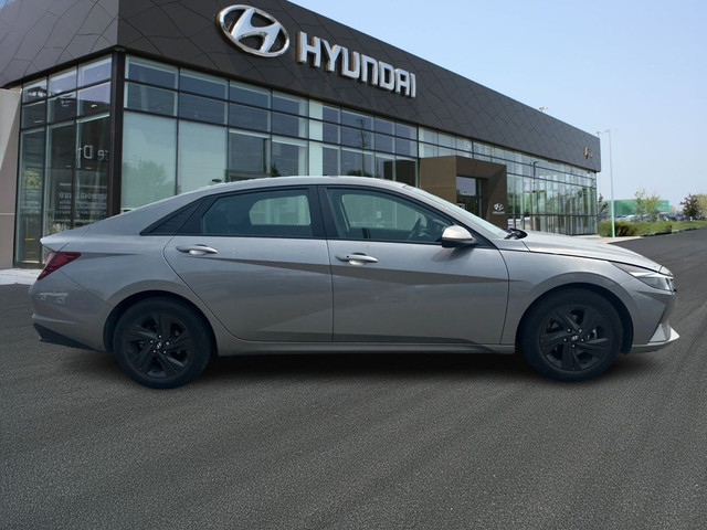 2023 Hyundai Elantra Preferred in Cars & Trucks in Oshawa / Durham Region - Image 4