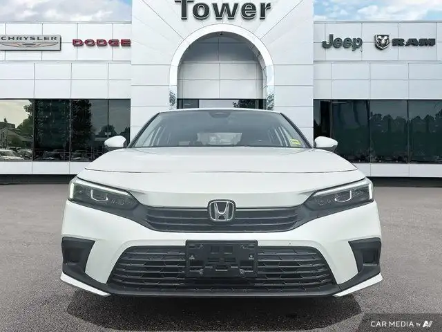 2022 Honda Civic Sedan EX | One Owner | Low Mileage | Lane Keep in Cars & Trucks in Calgary - Image 9