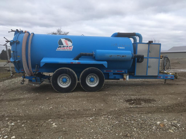 Rampranger Rampranger T4000 - Vacuum in Farming Equipment in Chatham-Kent - Image 3