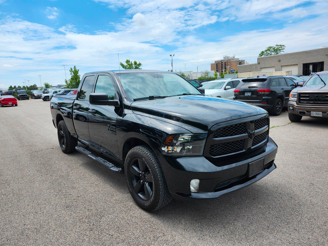2019 RAM 1500 Classic ST NIGHT EDITION | 3.6L V6 | DUAL ZO NE... in Cars & Trucks in London - Image 3