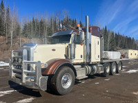 2017 PETERBILT 367 Heavy Spec Tri Axle Float Truck/ NEW ENGINE