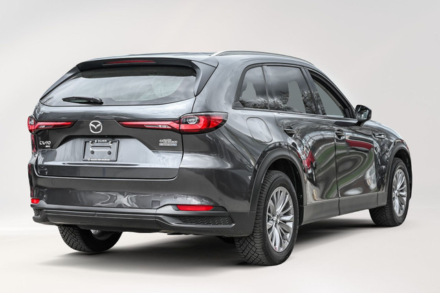 2024 Mazda CX-90 PHEV GS-L | AWD | Pneus d'hiver inclus !! | Awd in Cars & Trucks in City of Montréal - Image 4