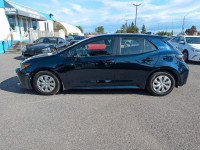 LOW KMS! COROLLA HATCHBACK, THIS CAR ONLY HAS 30,000KMS AND IS IN EXCELLENT CONDITION. NO ACCIDENTS,... (image 8)