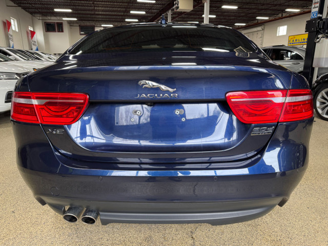 2017 Jaguar XE AWD - BLUETOOTH - NAVI - BACKUP CAM - BLINDSPOT A in Cars & Trucks in Mississauga / Peel Region - Image 4