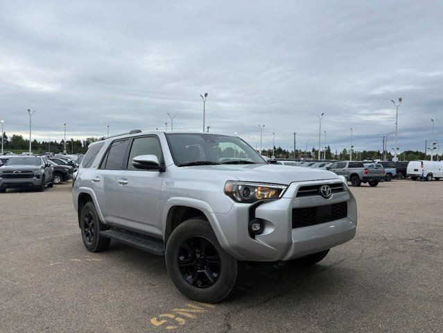 2024 Toyota 4Runner SR5 4WD 4.0L 7 Passenger in Cars & Trucks in Edmonton - Image 2