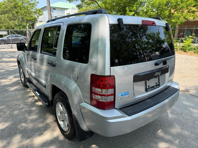 2010 Jeep Liberty Sport in Cars & Trucks in City of Toronto - Image 3