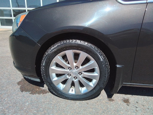  2013 Buick Verano BASE! LOW MILEAGE! LEATHER! ALLOYS! POWERWIND in Cars & Trucks in Moncton - Image 4