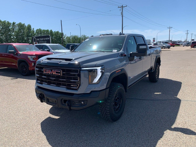 2025 GMC Sierra 2500HD in Cars & Trucks in Medicine Hat - Image 3