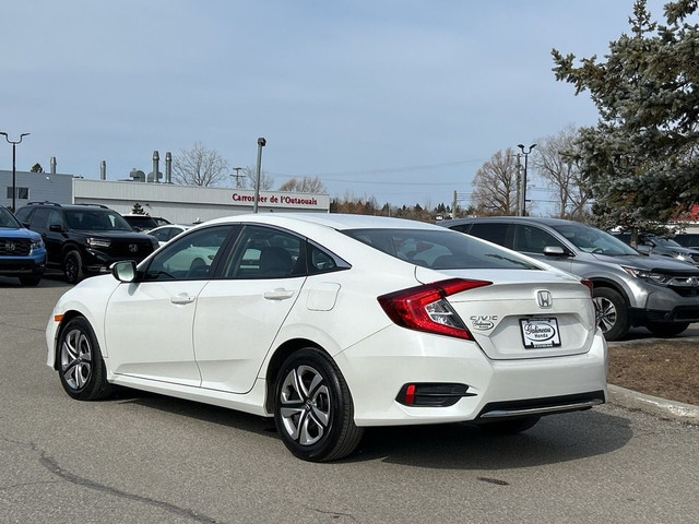  2021 Honda Civic Sedan LX in Cars & Trucks in Gatineau - Image 4