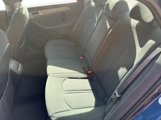 2016 Hyundai Sonata 4dr Sdn 2.4L Auto GL in Cars & Trucks in Calgary - Image 18