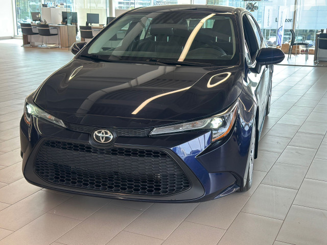 2020 Toyota Corolla Le automatique * bas kilo in Cars & Trucks in Laval / North Shore - Image 3