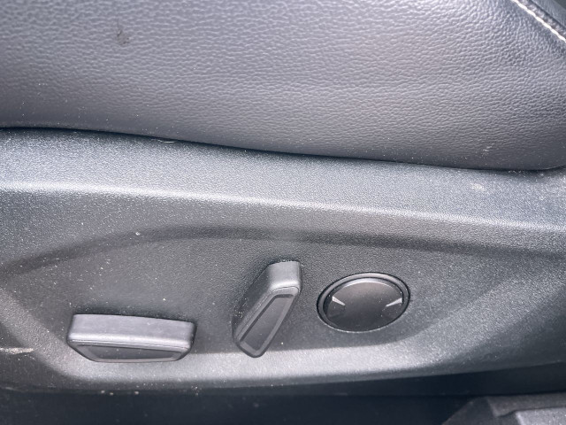 2022 Ford Edge in Cars & Trucks in Calgary - Image 4