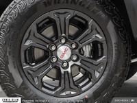 Engine: 4 Cylinder Engine 2.7L L/100Km City: 13.6 L/100Km Hwy: 11.0 Safety Equipment Rear Seat Remin... (image 7)