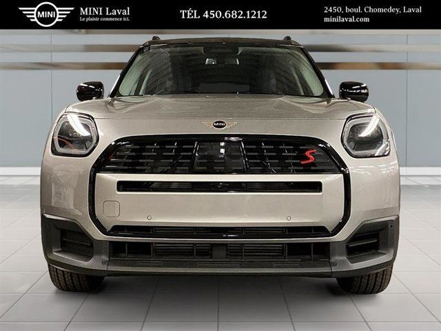 2025 MINI Countryman Cooper S in Cars & Trucks in Laval / North Shore - Image 3
