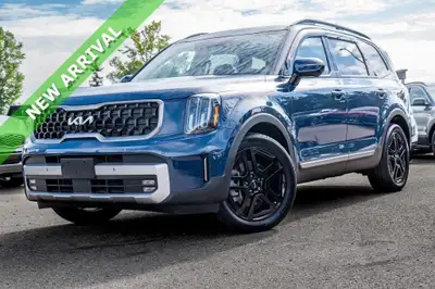 LOW KM! - Xline AWD - Premium LEATHER Interior - DUAL Sunroof - NAVIGATION - TOUCHSCREEN Display - H...