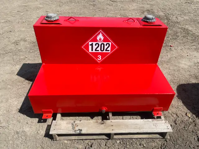 Aprox 430L L shaped slip tidy fuel tank fits shortbox in Heavy Equipment in St. Albert - Image 3