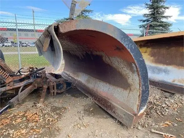 Tenco Truck Snow Plow 12 ft #7905 BP in Heavy Equipment in Edmonton - Image 9