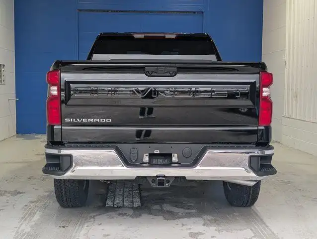 2025 Chevrolet Silverado 1500 Work Truck- Trailering Pkg in Cars & Trucks in Barrie - Image 14