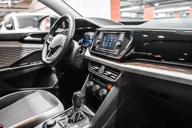 2023 Volkswagen Taos Trendline 1.5T 7sp at DSG w/ Tip 4M Certifi in Cars & Trucks in City of Montréal - Image 31