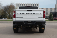 Engine: 8 Cylinder Engine 5.3L/325CI L/100Km City: 14.8 L/100Km Hwy: 11.8 Safety Equipment Daytime R... (image 5)