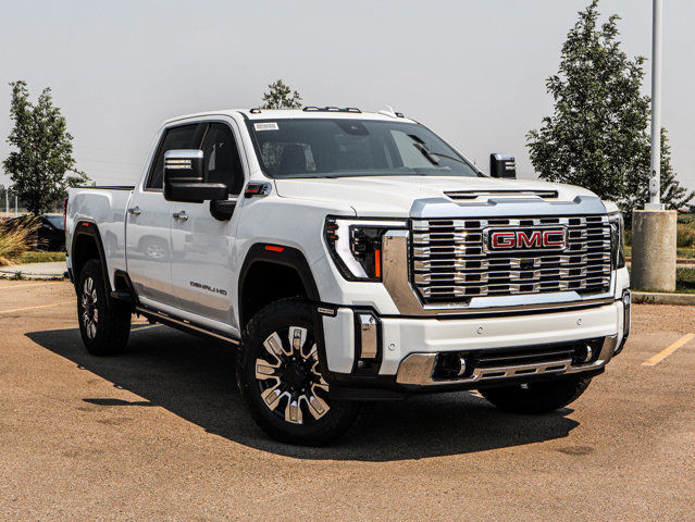 2025 GMC Sierra 3500HD Denali in Cars & Trucks in Strathcona County - Image 2