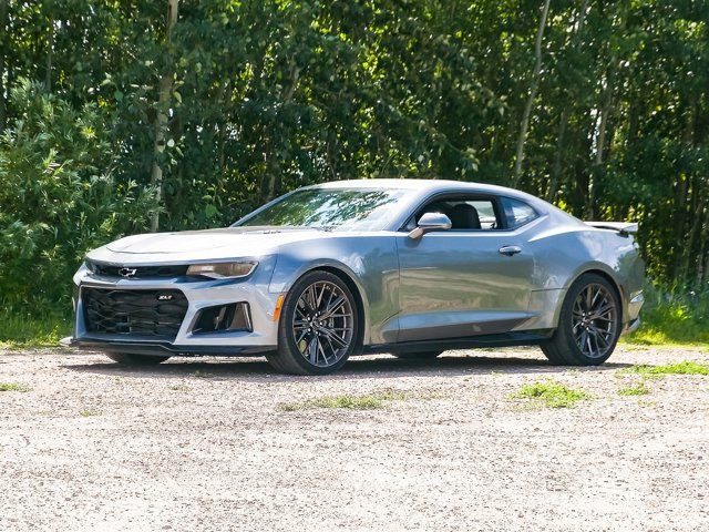 2022 Chevrolet Camaro ZL1 / 10 SPEED TRANSMISSION in Cars & Trucks in Edmonton - Image 3