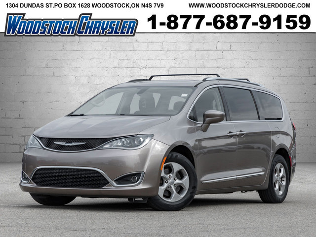  2017 Chrysler Pacifica TOURING L PLUS | POWER SILDING DOORS | T in Cars & Trucks in Woodstock