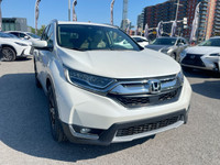 Le Honda CR-V Touring 2018 est un VUS compact haut de gamme qui se distingue par son design moderne,... (image 4)