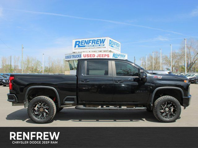2023 Chevrolet Silverado 3500HD LTZ in Cars & Trucks in Calgary