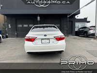 2017 Toyota Camry Hybrid XLE Automatique avec Sièges en Cuir Toit Ouvrant GPS Caméra de Recul Systèm... (image 5)