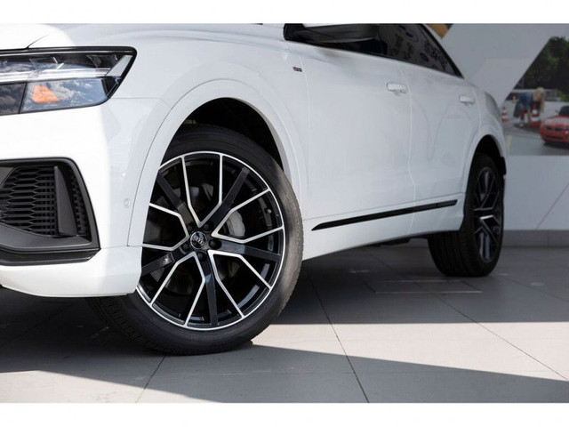 2019 Audi Q8 Progressiv 55 TFSI quattro in Cars & Trucks in Vancouver - Image 2