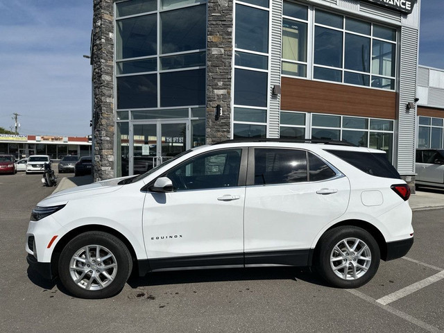 2022 Chevrolet Equinox LT All-Wheel Drive Automatic in Cars & Trucks in Calgary - Image 2