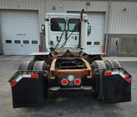 Ryder Stock ID: 280661 Transmission Type/Speed: MANUAL 18 Engine: DIESEL DD16 GHG'17 500/1800 Horse... (image 6)