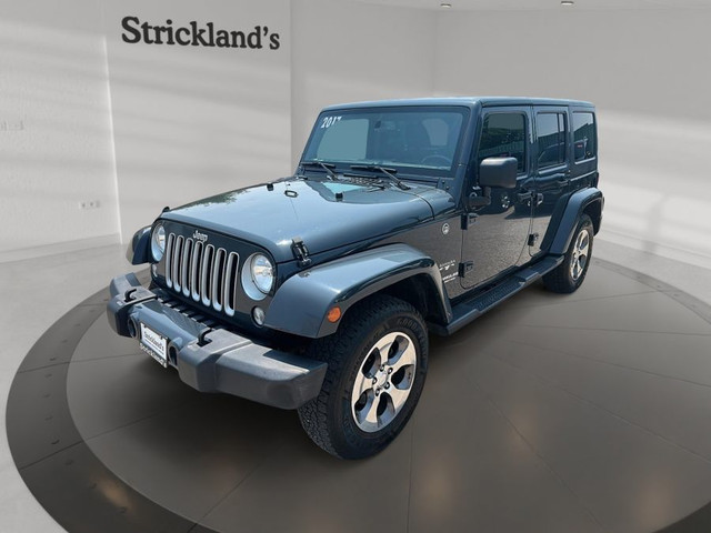 2017 JEEP WRANGLER UNLIMITED SAHARA MANUAL in Cars & Trucks in Stratford - Image 2